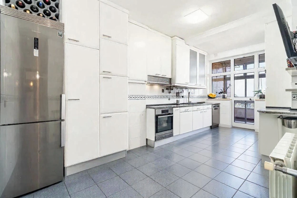 Original kitchen photo